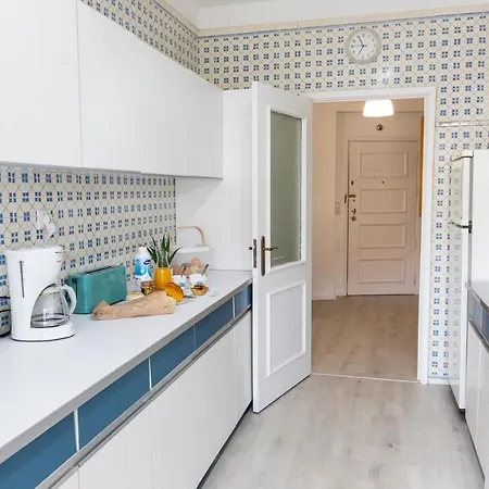 Metro Lapa House With Sunny Balcony And A/c *
