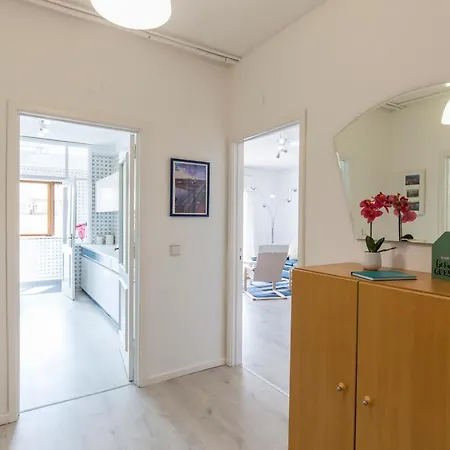 Metro Lapa House With Sunny Balcony And A/c *
