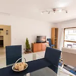 Metro Lapa House With Sunny Balcony And A/c Daire