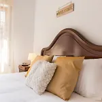 公寓 Metro Lapa House With Sunny Balcony And A/c